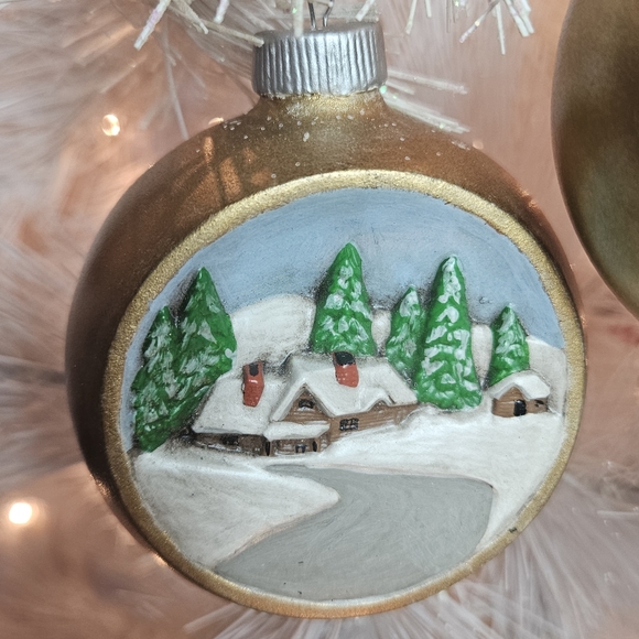 Ornaments~ Vintage one-of-a-kind Christmas set of 12 hand painted - Picture 10 of 16
